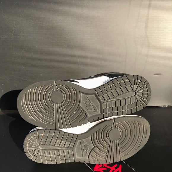 Nike Dunk low panda 2021 - Picture 7 of 7